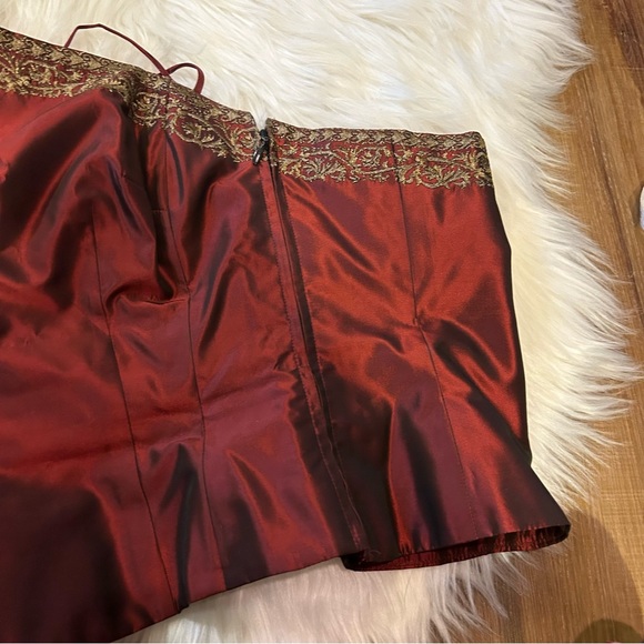 Ann Taylor Y2K Maroon Tube Top Cropped Size 4 - Picture 5 of 6